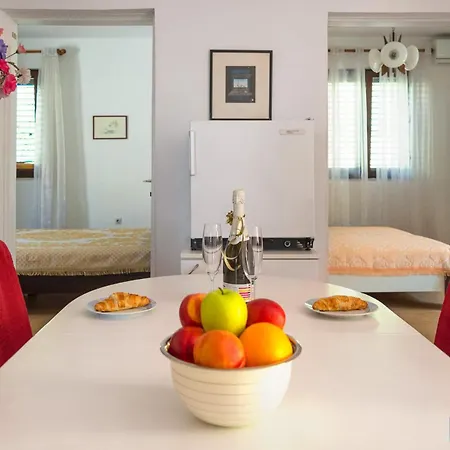 Apartamento Rosemary *